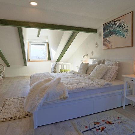 Luxury Apartman Alex With Sauna In The Village オトチャッツ エクステリア 写真