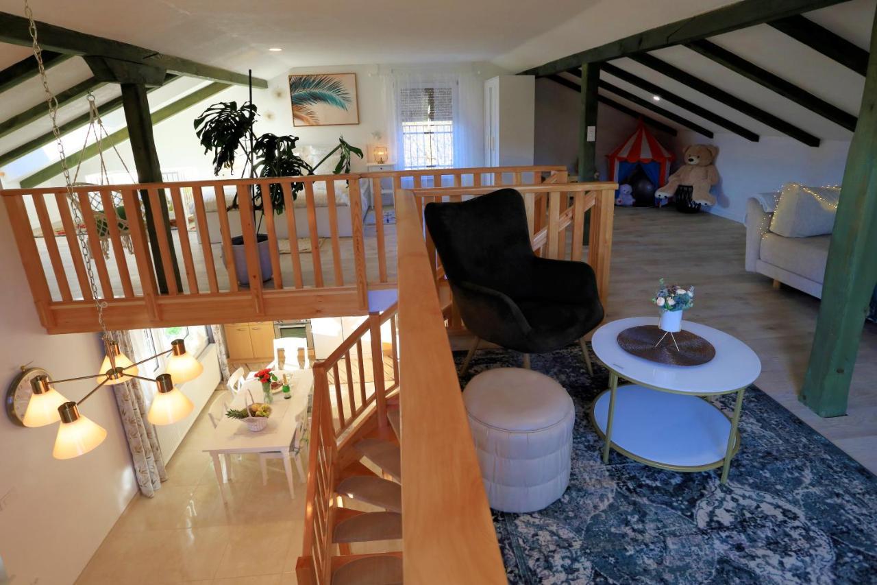 Luxury Apartman Alex With Sauna In The Village オトチャッツ エクステリア 写真