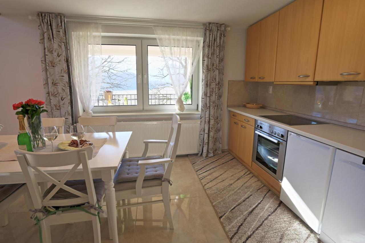 Luxury Apartman Alex With Sauna In The Village オトチャッツ エクステリア 写真
