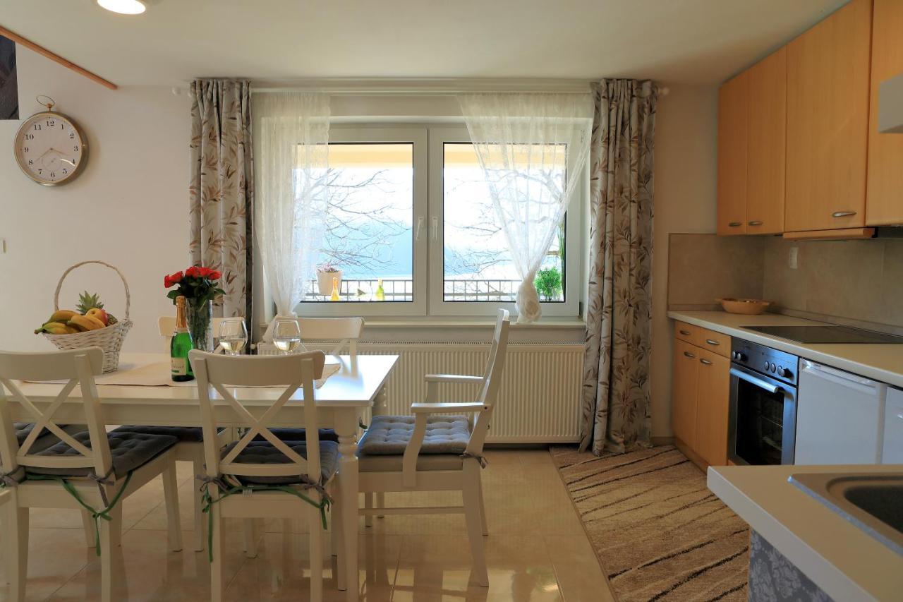 Luxury Apartman Alex With Sauna In The Village オトチャッツ エクステリア 写真