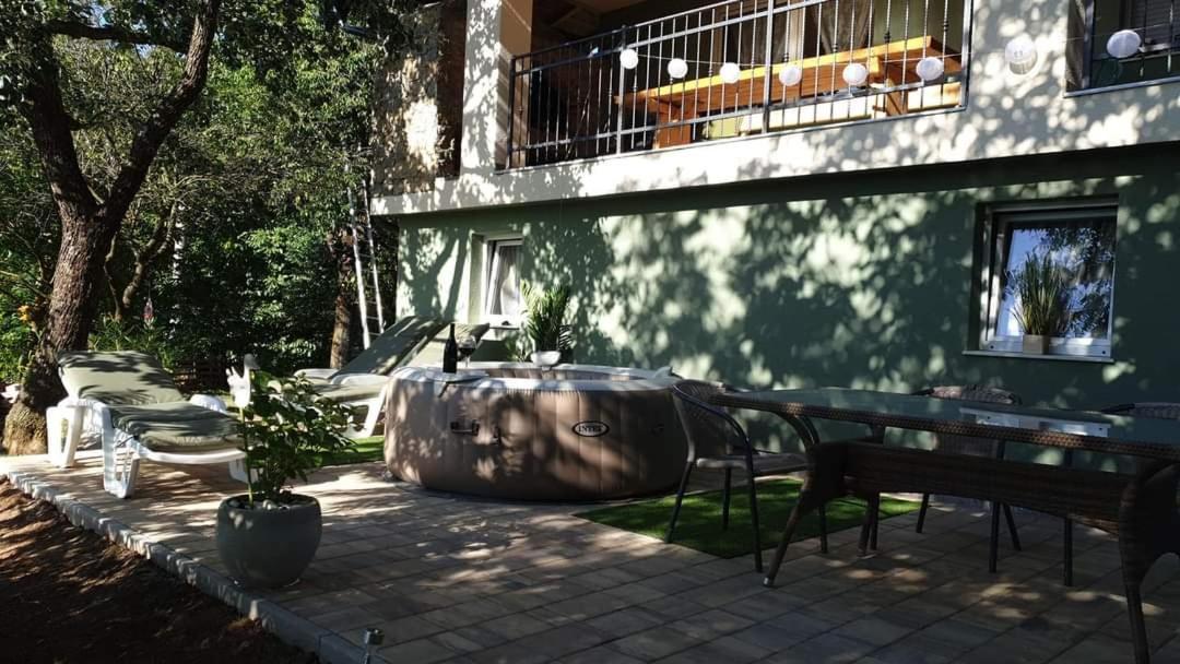 Luxury Apartman Alex With Sauna In The Village オトチャッツ エクステリア 写真